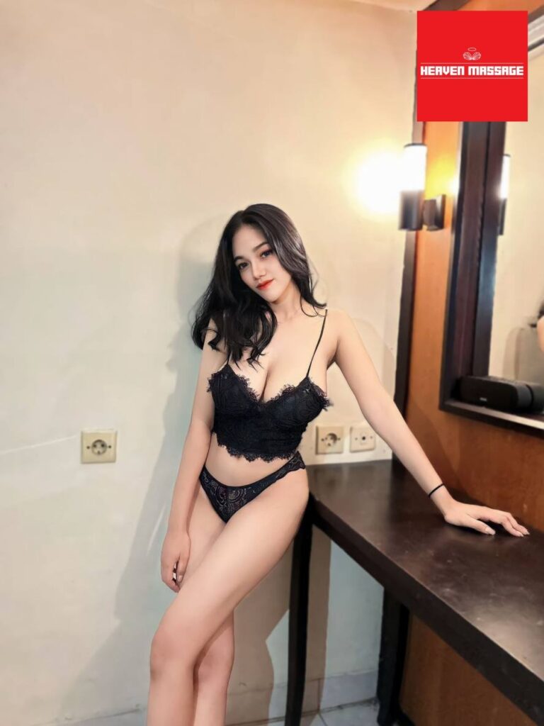 MY-28 Malay KL escort girl in Kuala Lumpur