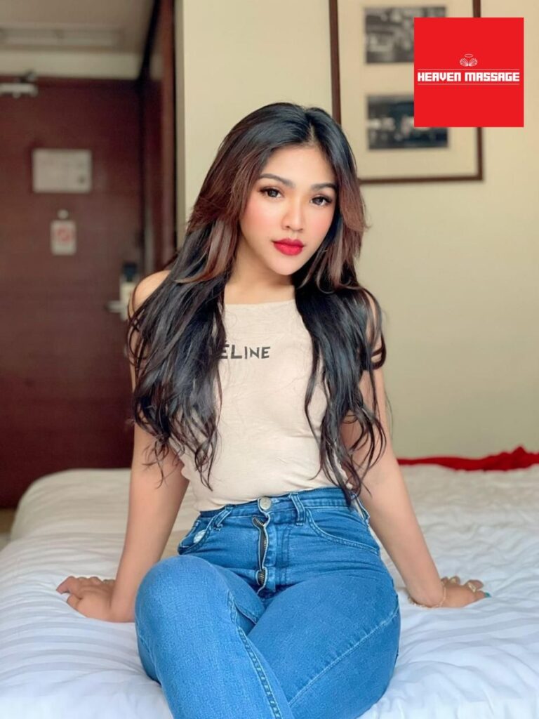 Malay escort girl Genevieve Kuala Lumpur escorts